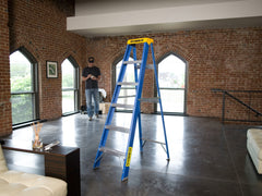 FEATHERLITE 6308 8′ HEAVY DUTY FIBERGLASS STEPLADDER