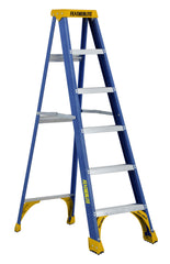 FEATHERLITE 6306 6′ HEAVY DUTY FIBERGLASS STEPLADDER